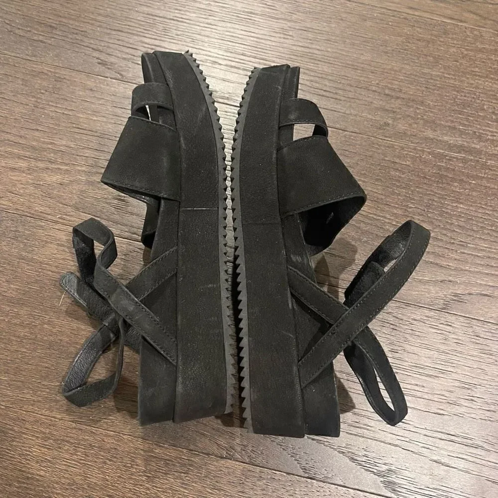 Eileen Fisher Ego PlatformSandal‎